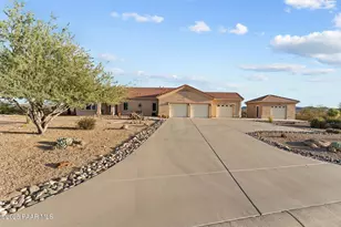 2965 W Saddleridge Way, Wickenburg, AZ 85390 - Photo 59