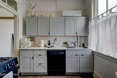 215 E Willis Street, Prescott, AZ 86301 - Photo 15