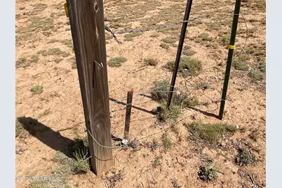 40670 W Scout Trail, Seligman, AZ 86337 - Photo 5