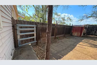 116 E Leroux Street, Prescott, AZ 86303 - Photo 23
