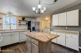 24240 N Bourbon Alley, Paulden, AZ 86334 - Photo 13