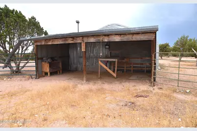 45437 N Jacqueline Hill Drive, Ash Fork, AZ 86320 - Photo 37