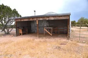 45437 N Jacqueline Hill Dr, Ash Fork, AZ 86320 - Photo 37