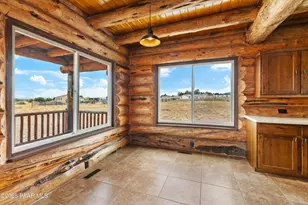 25665 Riesling Ln, Paulden, AZ 86334 - Photo 9