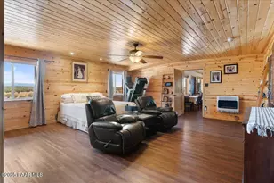 000 Juniperwood Ranch, Ash Fork, AZ 86320 - Photo 13