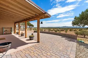 000 Juniperwood Ranch, Ash Fork, AZ 86320 - Photo 3