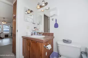 17985 E Hunters Ln, Dewey-Humboldt, AZ 86327 - Photo 19