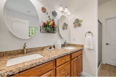 11160 Manzanita Trail, Dewey-Humboldt, AZ 86327 - Photo 25