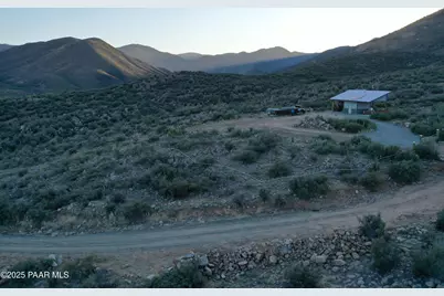 5720 S Miners Pick Road, Mayer, AZ 86333 - Photo 13