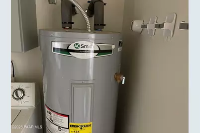 19468 S Yarnell Way, Peeples Valley, AZ 86332 - Photo 23