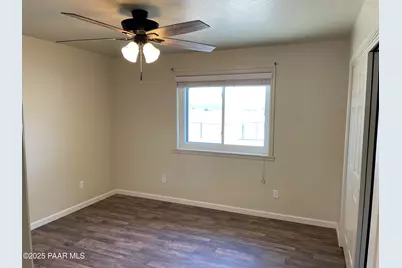 19468 S Yarnell Way, Peeples Valley, AZ 86332 - Photo 11