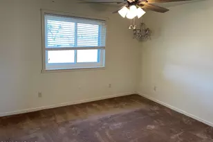 19468 S Yarnell Way, Peeples Valley, AZ 86332 - Photo 13