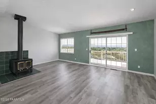 12025 E Yavapai Dr, Dewey-Humboldt, AZ 86327 - Photo 9