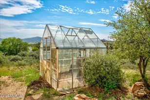 12025 E Yavapai Dr, Dewey-Humboldt, AZ 86327 - Photo 31