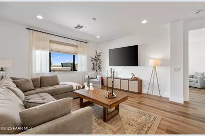 5902 E Finch Place, Prescott Valley, AZ 86314 - Photo 7