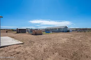 350 E Houston Rd, Paulden, AZ 86334 - Photo 37