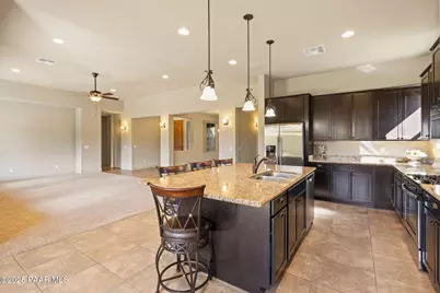 8293 N Zephyr Circle, Prescott Valley, AZ 86315 - Photo 19