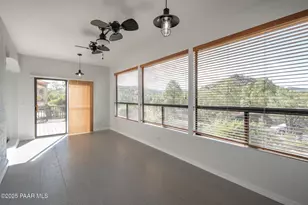 285 E Crestwood, Prescott, AZ 86303 - Photo 17