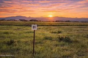 9302 N Feather Trce Rd, Prescott Valley, AZ 86315 - Photo 1