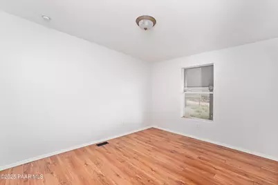 670 N Old Coach Trail, Dewey-Humboldt, AZ 86327 - Photo 27