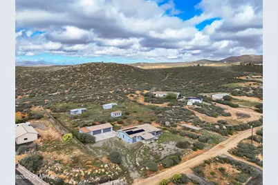 670 N Old Coach Trail, Dewey-Humboldt, AZ 86327 - Photo 37