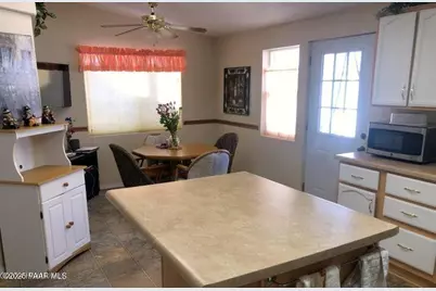 12185 E Stonehenge Way, Dewey-Humboldt, AZ 86327 - Photo 5