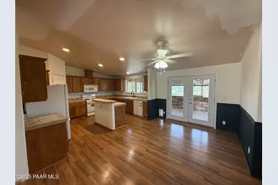 17235 E Yarber Court, Dewey-Humboldt, AZ 86327 - Photo 5