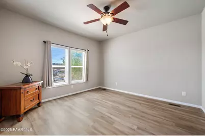 11350 E Sarah Jane Lane 99, Dewey-Humboldt, AZ 86327 - Photo 15