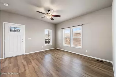 11350 E Sarah Jane Lane 99, Dewey-Humboldt, AZ 86327 - Photo 9