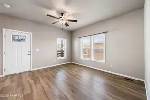 11350 E Sarah Jane Ln 99, Dewey-Humboldt, AZ 86327 - Photo 9