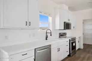 2758 W Altimeter Way, Paulden, AZ 86334 - Photo 7