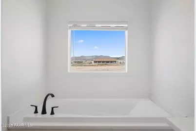 2758 W Altimeter Way, Paulden, AZ 86334 - Photo 13