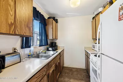 3000 N Superstition Lane, Prescott Valley, AZ 86314 - Photo 7