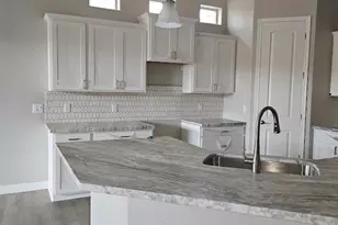 6893 E Kasper Ct, Prescott Valley, AZ 86314 - Photo 3