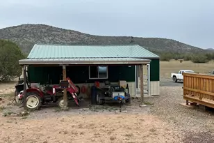 52 Crow St, Seligman, AZ 86337 - Photo 9