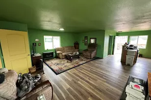 52 Crow St, Seligman, AZ 86337 - Photo 11