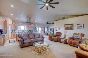 24720 N Rj Way, Paulden, AZ 86334 - Photo 9