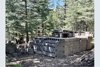 2440 E Summit Avenue, Prescott, AZ 86303 - Photo 3