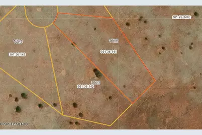 32208 W Corona Way, Seligman, AZ 86337 - Photo 1