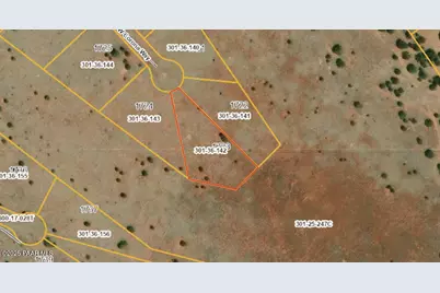 32209 W Corona Way, Seligman, AZ 86337 - Photo 1