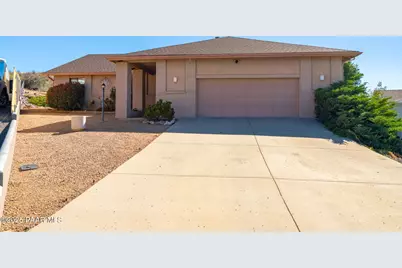 11992 E Rawhide Ridge, Dewey-Humboldt, AZ 86327 - Photo 1