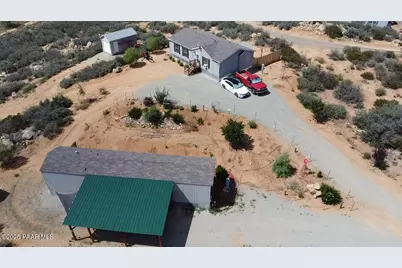 102 N Grantland Road, Dewey-Humboldt, AZ 86327 - Photo 1