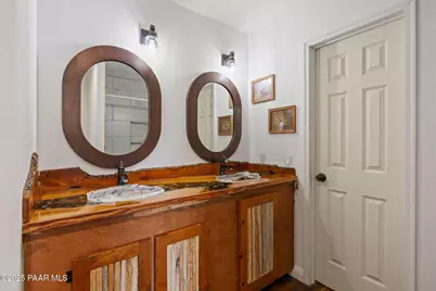 17200 S Dripping Springs Road, Mayer, AZ 86333 - Photo 29