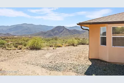 17200 S Dripping Springs Road, Mayer, AZ 86333 - Photo 5