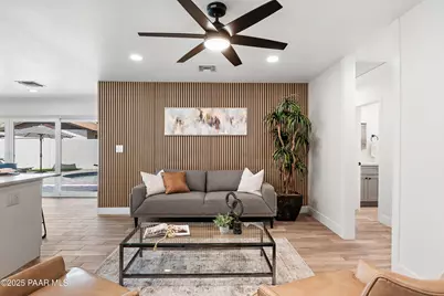 1810 E Auburn Drive, Tempe, AZ 85283 - Photo 7