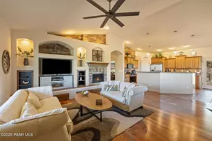 840 N Peak View Way, Prescott, AZ 86303 - Photo 3