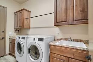 8833 N Grass Vly Ln, Prescott Valley, AZ 86315 - Photo 21