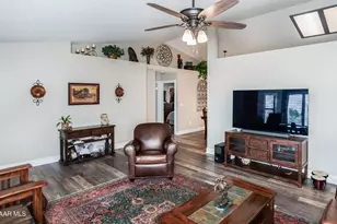 10784 E Oxbow Dr, Dewey-Humboldt, AZ 86327 - Photo 5