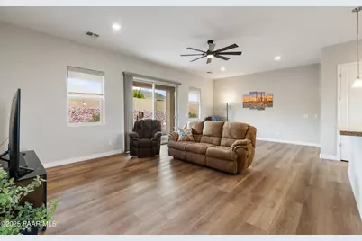 6090 E Shetland Way, Prescott Valley, AZ 86314 - Photo 7