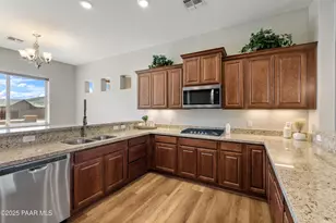 6090 E Shetland Wy, Prescott Valley, AZ 86314 - Photo 11